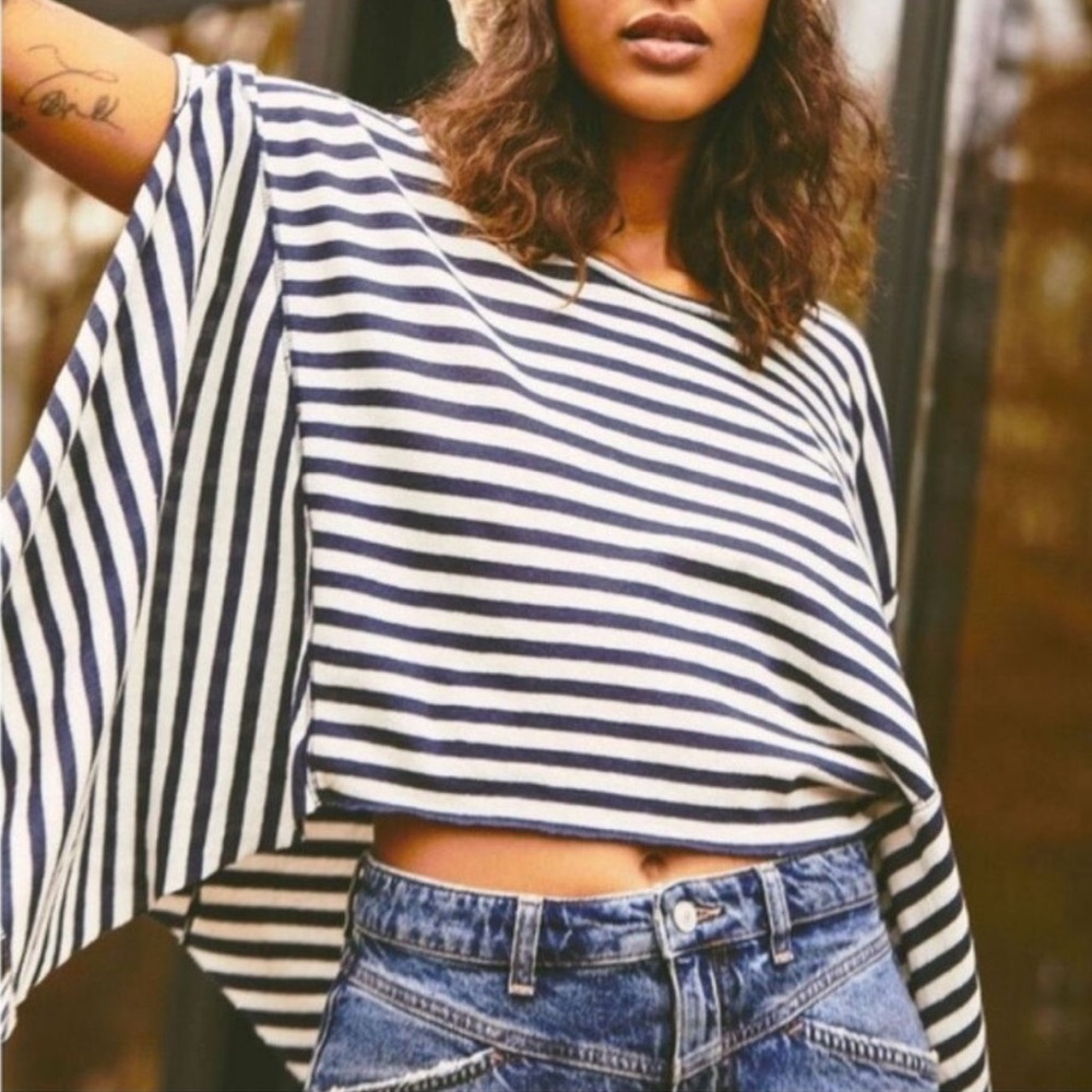 Free People We The Free Striped Angel Tee Navy Blue White T-shirt Top Large New